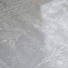 Ručně tkaný žákárový koberec Laura Ashley Josette dove grey 81401 Brink & Campman