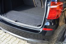 Textilné koberce do kufra auta s nášľapom Ford Focus combi 2015 - 2018 Carfit (1486-kufr)